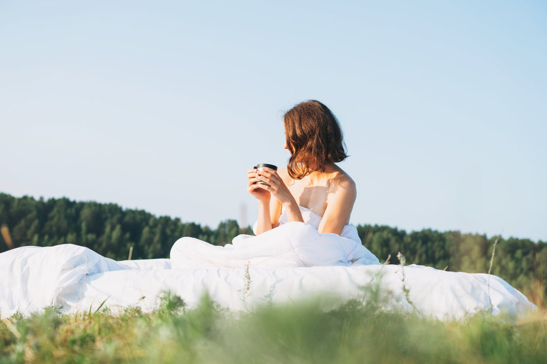 Quelle couette choisir en été ? Le guide expert pour des nuits fraîches - Lanado